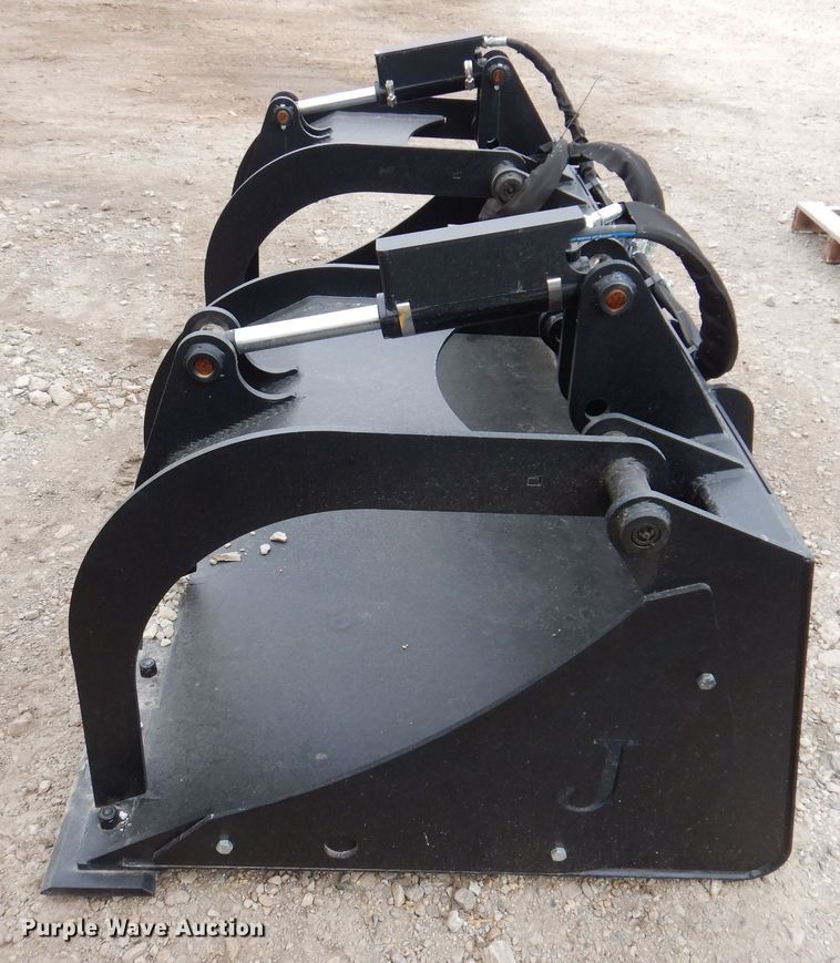 image for item LC9395 Jenkins  skid steer grapple bucket