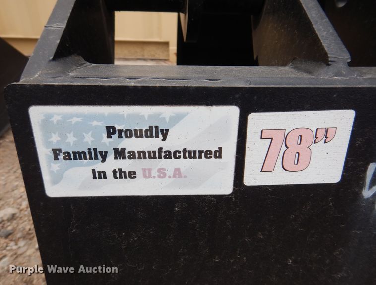 image for item LC9395 Jenkins  skid steer grapple bucket