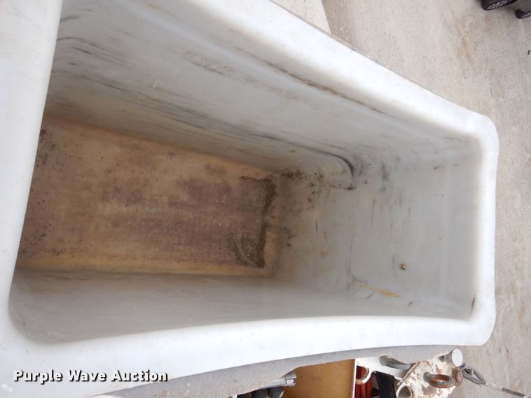 image for item LC9401 2003 Freightliner FL80  bucket truck