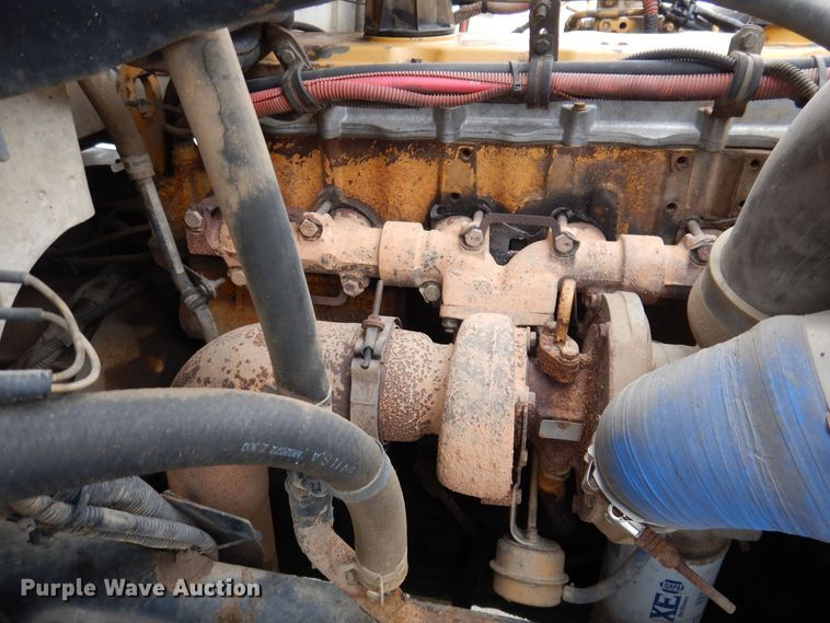 image for item LC9401 2003 Freightliner FL80  bucket truck