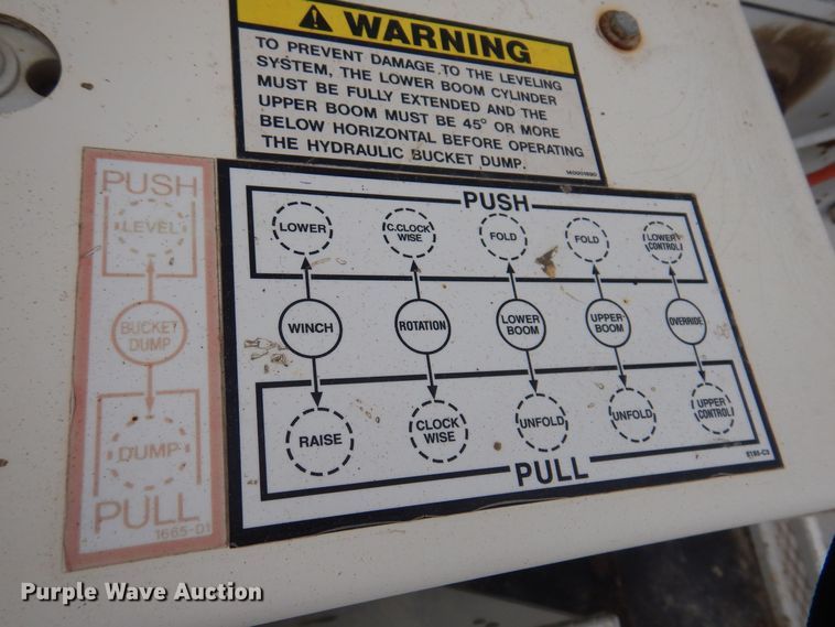image for item LC9402 2003 Freightliner FL80  bucket truck