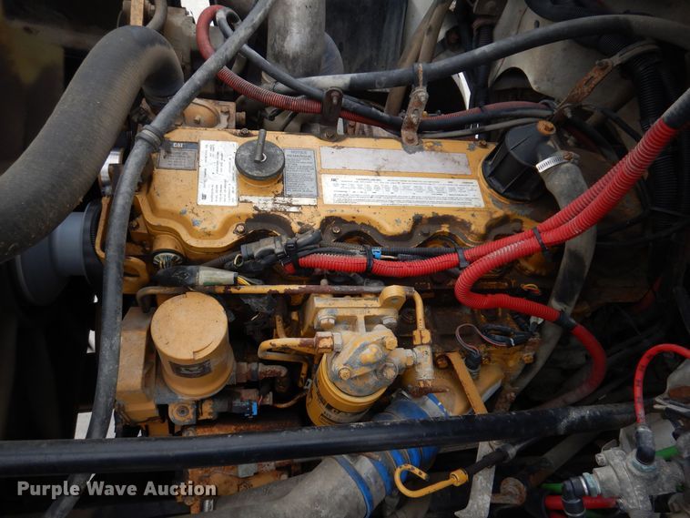 image for item LC9402 2003 Freightliner FL80  bucket truck