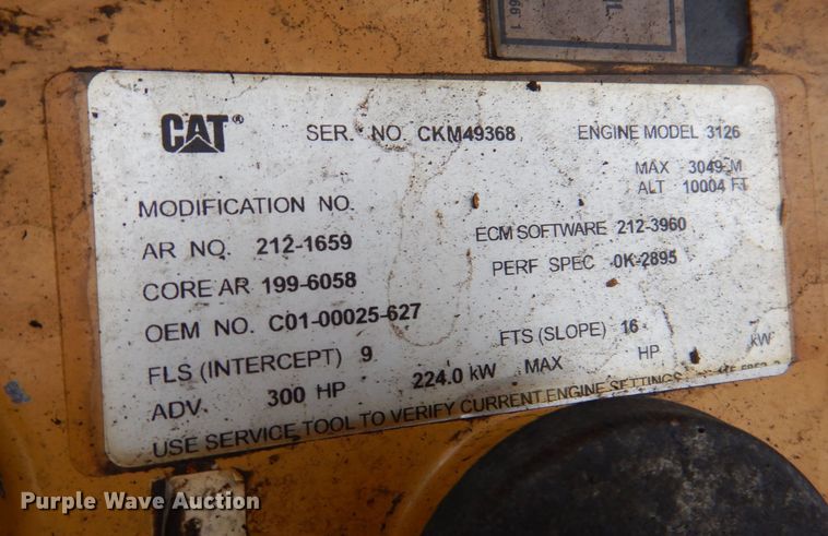 image for item LC9402 2003 Freightliner FL80  bucket truck