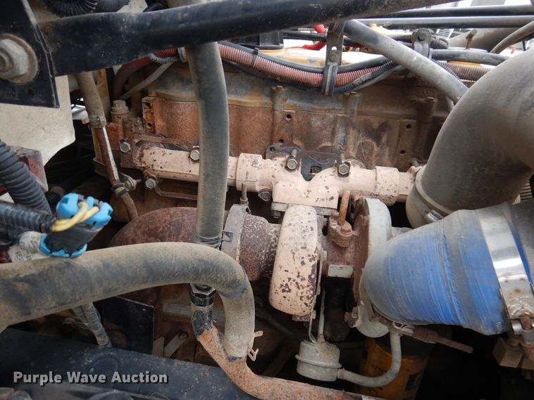 image for item LC9402 2003 Freightliner FL80  bucket truck