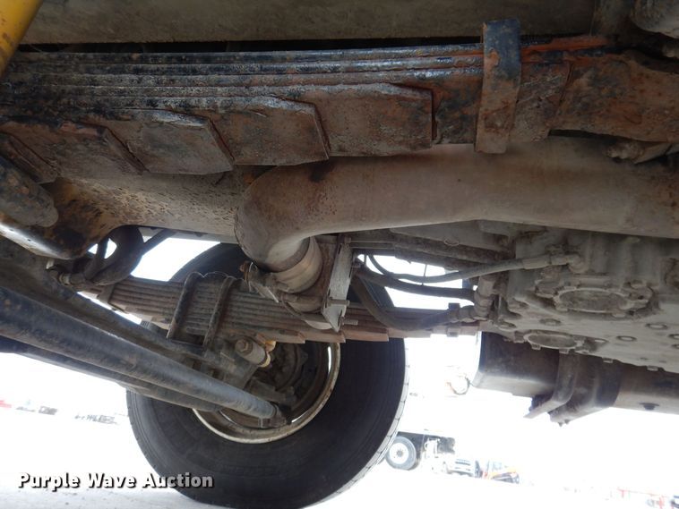 image for item LC9402 2003 Freightliner FL80  bucket truck