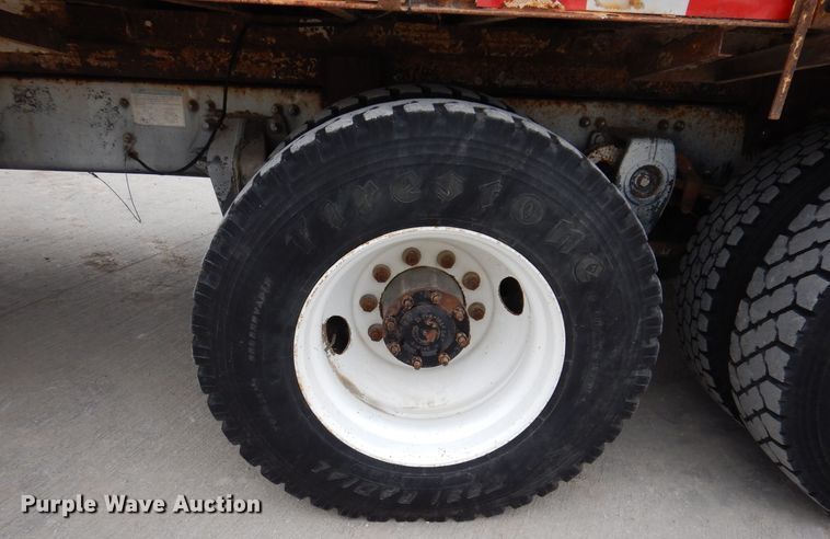 image for item LC9402 2003 Freightliner FL80  bucket truck