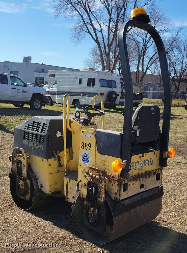 image for item LC9449 1998 Bomag BW 90 AD-2  double drum vibratory roller