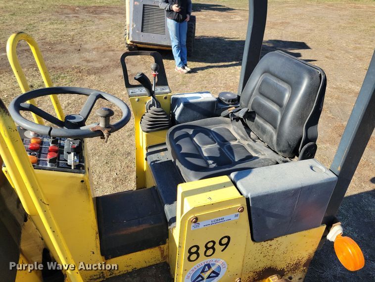 image for item LC9449 1998 Bomag BW 90 AD-2  double drum vibratory roller