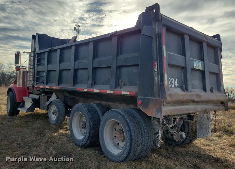 image for item LC9453 1997 Kenworth W900  dump truck