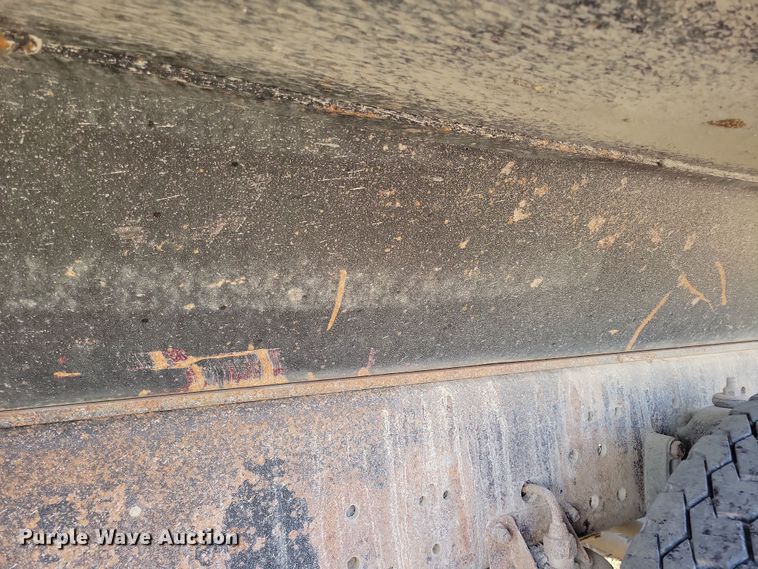 image for item LC9453 1997 Kenworth W900  dump truck