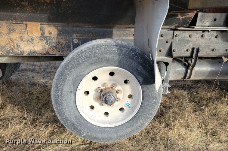 image for item LC9453 1997 Kenworth W900  dump truck