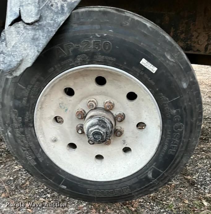 image for item LC9453 1997 Kenworth W900  dump truck