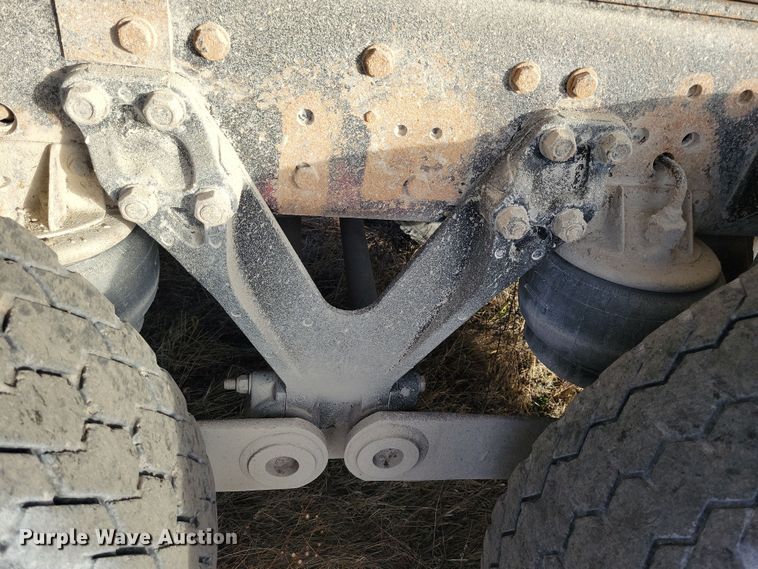 image for item LC9453 1997 Kenworth W900  dump truck