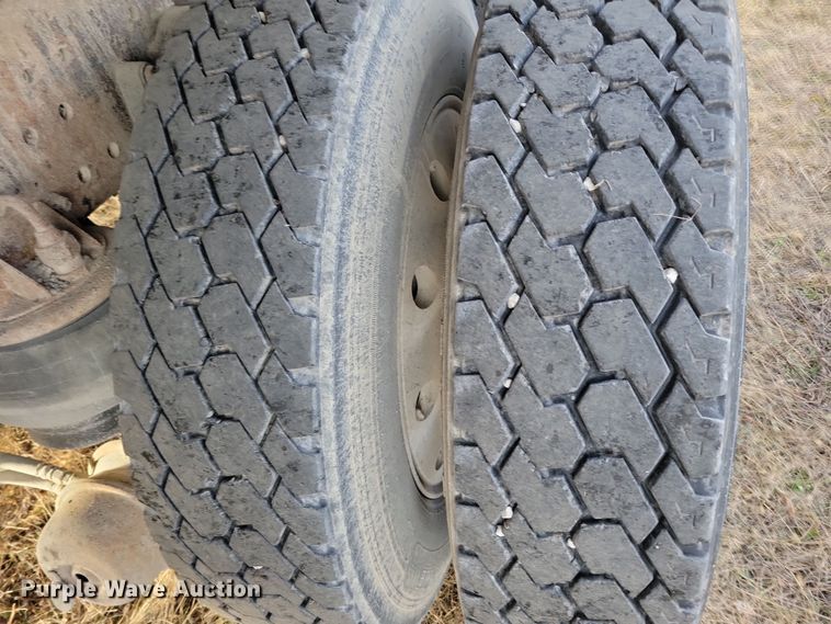 image for item LC9453 1997 Kenworth W900  dump truck