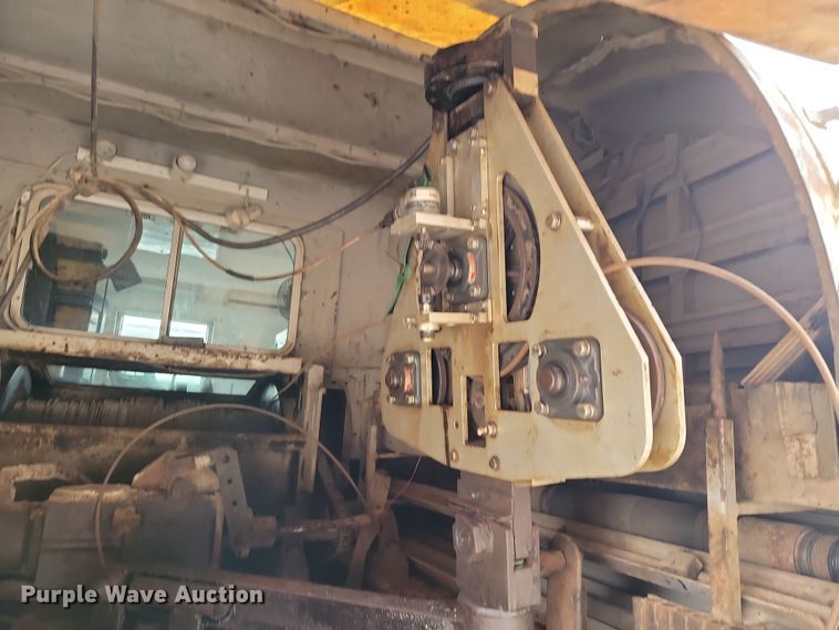 image for item LD9045 2007 Ford F750 Super Duty XLT  pulling truck