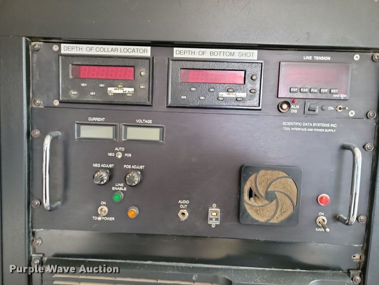 image for item LD9045 2007 Ford F750 Super Duty XLT  pulling truck