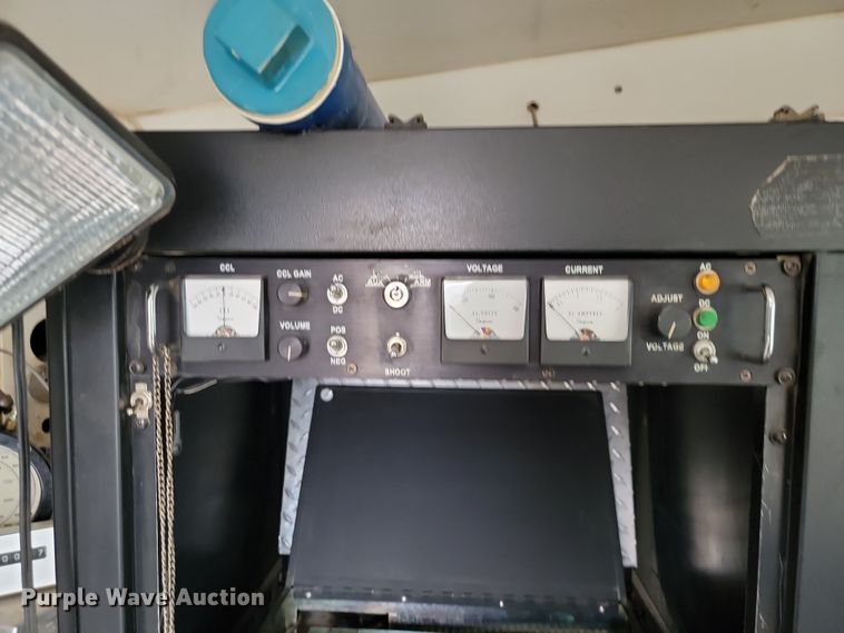 image for item LD9045 2007 Ford F750 Super Duty XLT  pulling truck