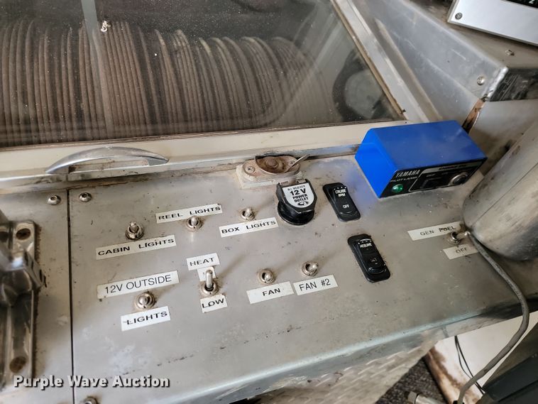 image for item LD9045 2007 Ford F750 Super Duty XLT  pulling truck