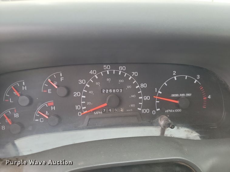 image for item LD9045 2007 Ford F750 Super Duty XLT  pulling truck