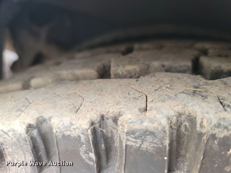 image for item LD9045 2007 Ford F750 Super Duty XLT  pulling truck