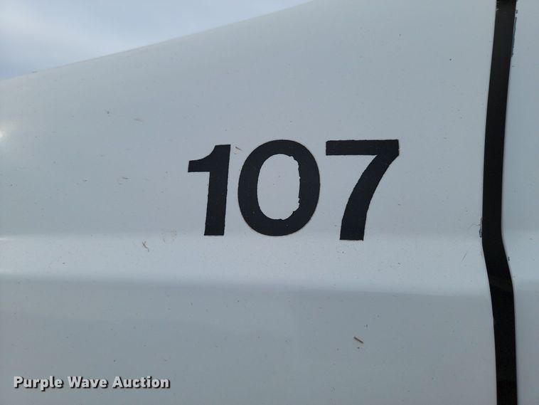 image for item LD9045 2007 Ford F750 Super Duty XLT  pulling truck