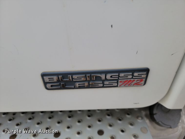 image for item LD9049 2004 Freightliner M106  pulling truck