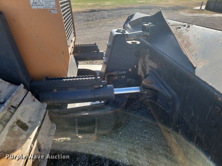 image for item LD9055 2015 Case 1150M LT  dozer