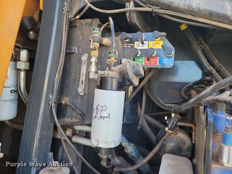 image for item LD9055 2015 Case 1150M LT  dozer