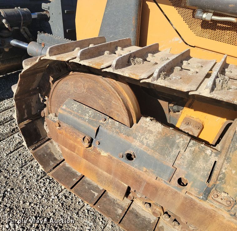 image for item LD9055 2015 Case 1150M LT  dozer
