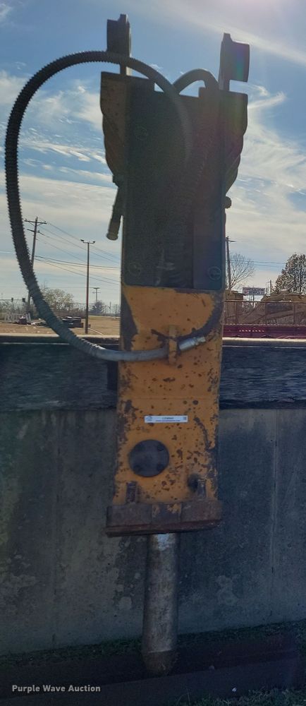 image for item LD9060 2003 Arrowhead 325  breaker