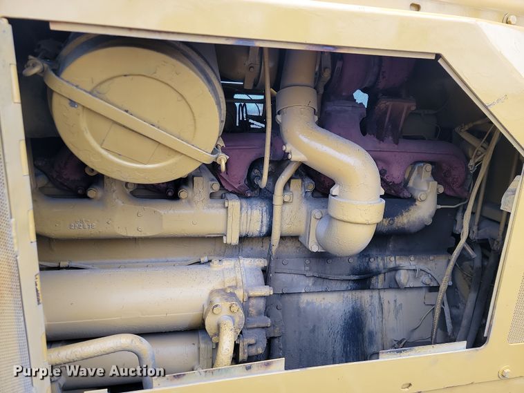 image for item LD9067 1980 Caterpillar D8K  dozer