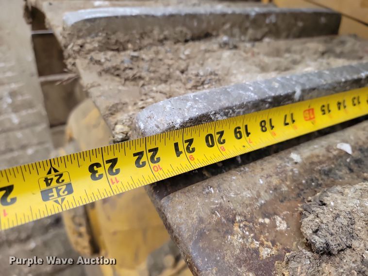 image for item LD9067 1980 Caterpillar D8K  dozer