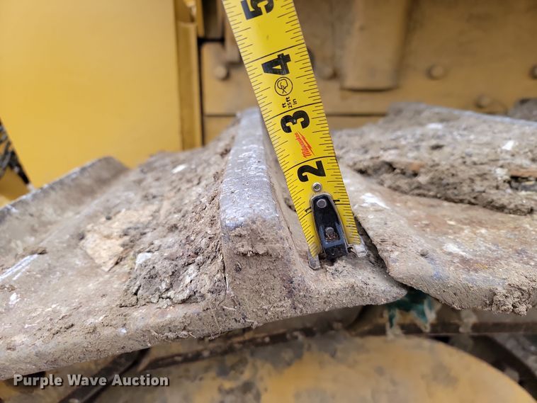 image for item LD9067 1980 Caterpillar D8K  dozer