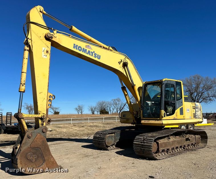 image for item LD9073 2007 Komatsu PC200LC-8  excavator