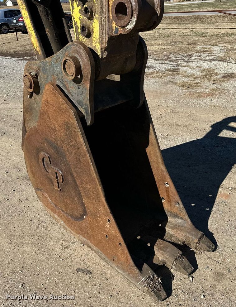 image for item LD9073 2007 Komatsu PC200LC-8  excavator