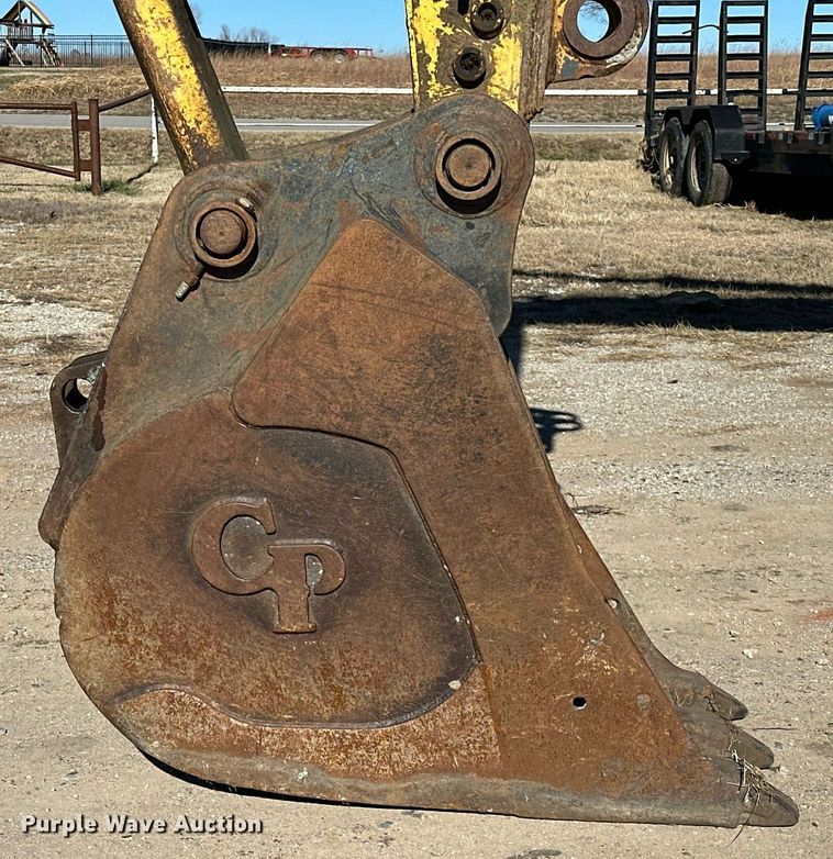 image for item LD9073 2007 Komatsu PC200LC-8  excavator