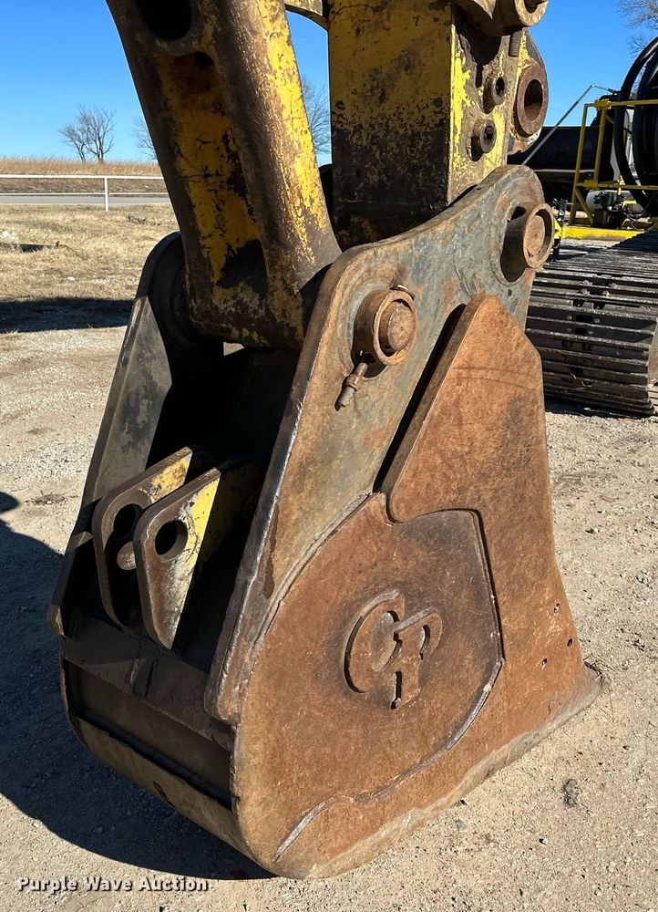 image for item LD9073 2007 Komatsu PC200LC-8  excavator