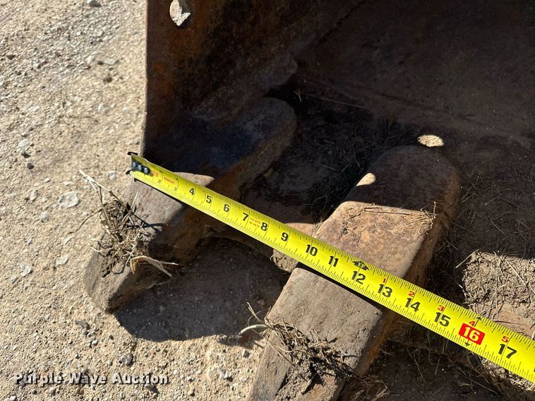 image for item LD9073 2007 Komatsu PC200LC-8  excavator