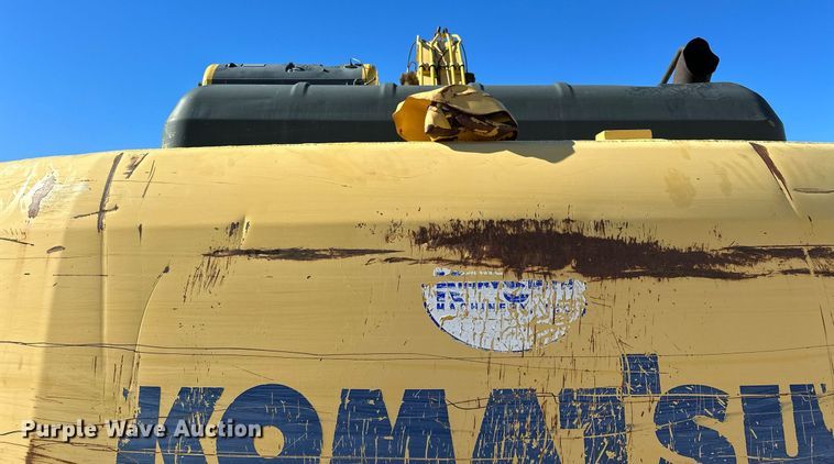 image for item LD9073 2007 Komatsu PC200LC-8  excavator