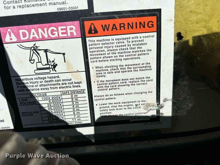 image for item LD9073 2007 Komatsu PC200LC-8  excavator