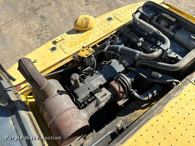 image for item LD9073 2007 Komatsu PC200LC-8  excavator