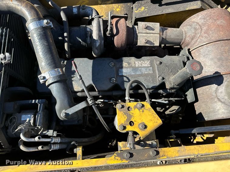 image for item LD9073 2007 Komatsu PC200LC-8  excavator