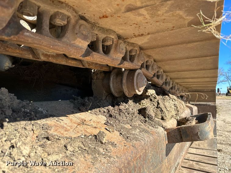 image for item LD9073 2007 Komatsu PC200LC-8  excavator