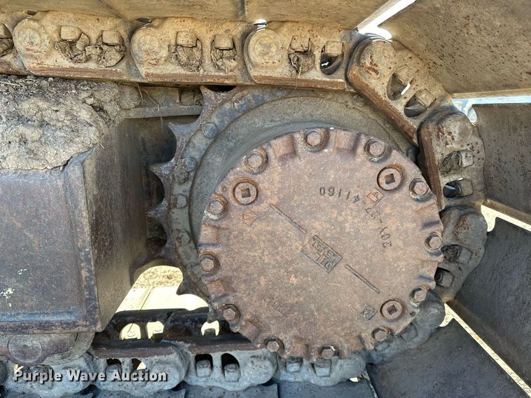 image for item LD9073 2007 Komatsu PC200LC-8  excavator