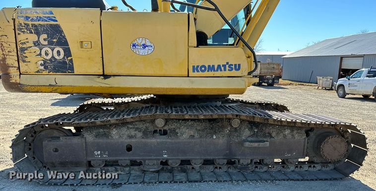 image for item LD9073 2007 Komatsu PC200LC-8  excavator