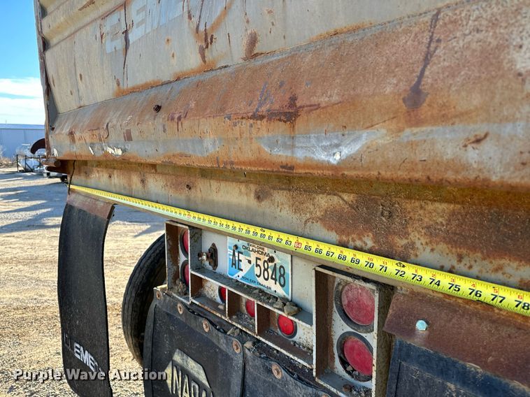 image for item LD9076 1994 Clement ES2S2625  end dump trailer