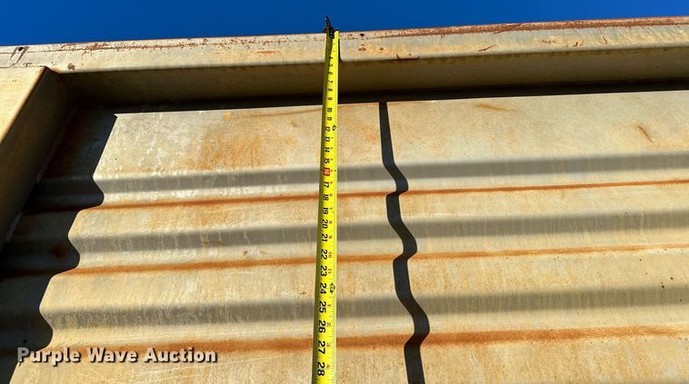 image for item LD9076 1994 Clement ES2S2625  end dump trailer