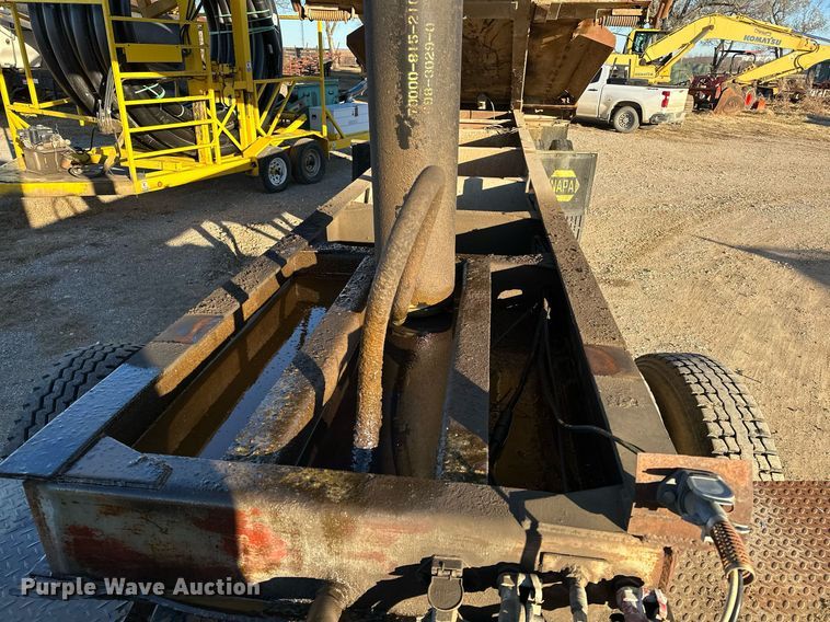 image for item LD9076 1994 Clement ES2S2625  end dump trailer