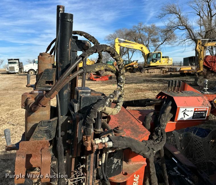 image for item LD9077 1999 Ditch Witch JT4020  directional boring unit