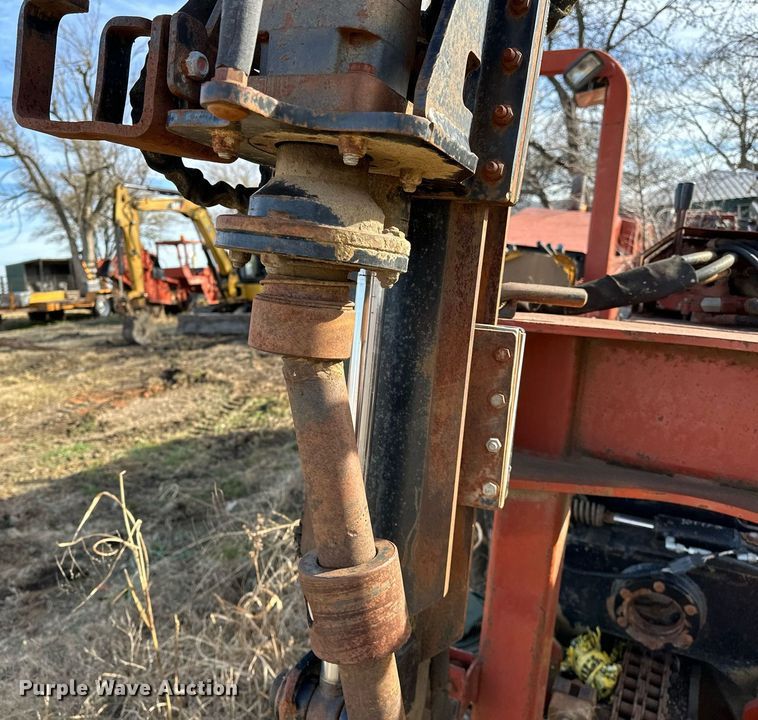 image for item LD9077 1999 Ditch Witch JT4020  directional boring unit